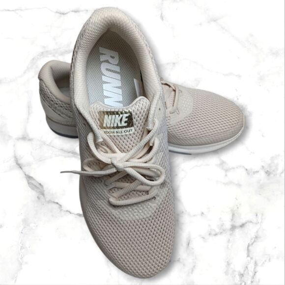 NIKE Women’s Zoom All Out Low 2 Running Shoes Size 10 Neutral Minimalist - Picture 7 of 11